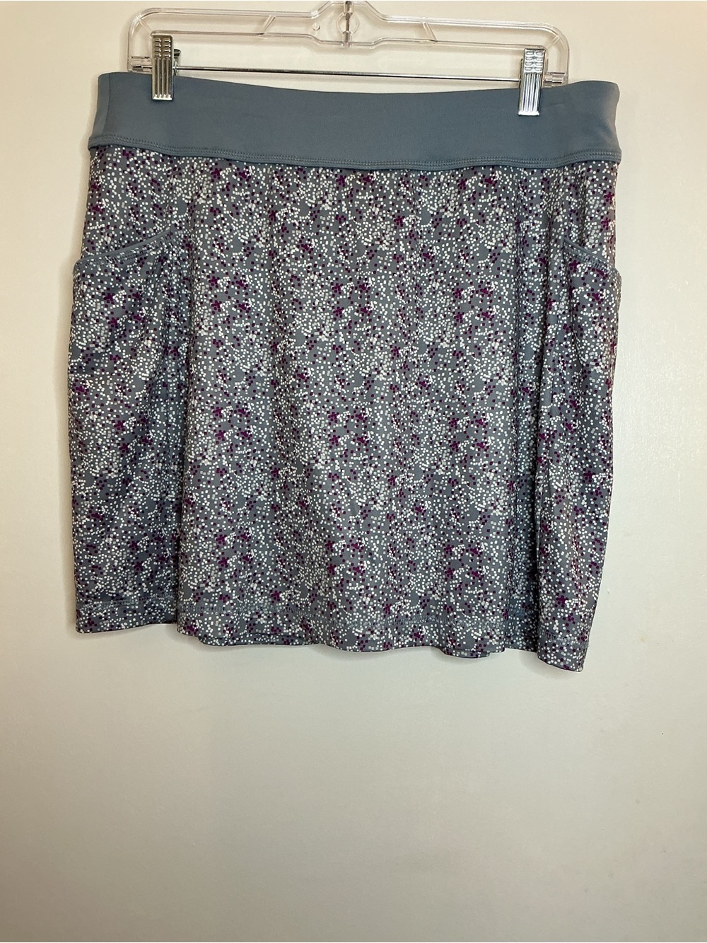 Callaway Gray Floral Golf Skort with Purple Speckle